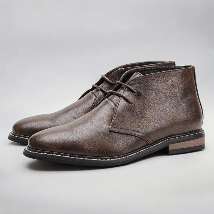 Olsen & Olsen™ Herold | Leather Chukka Leather Boots