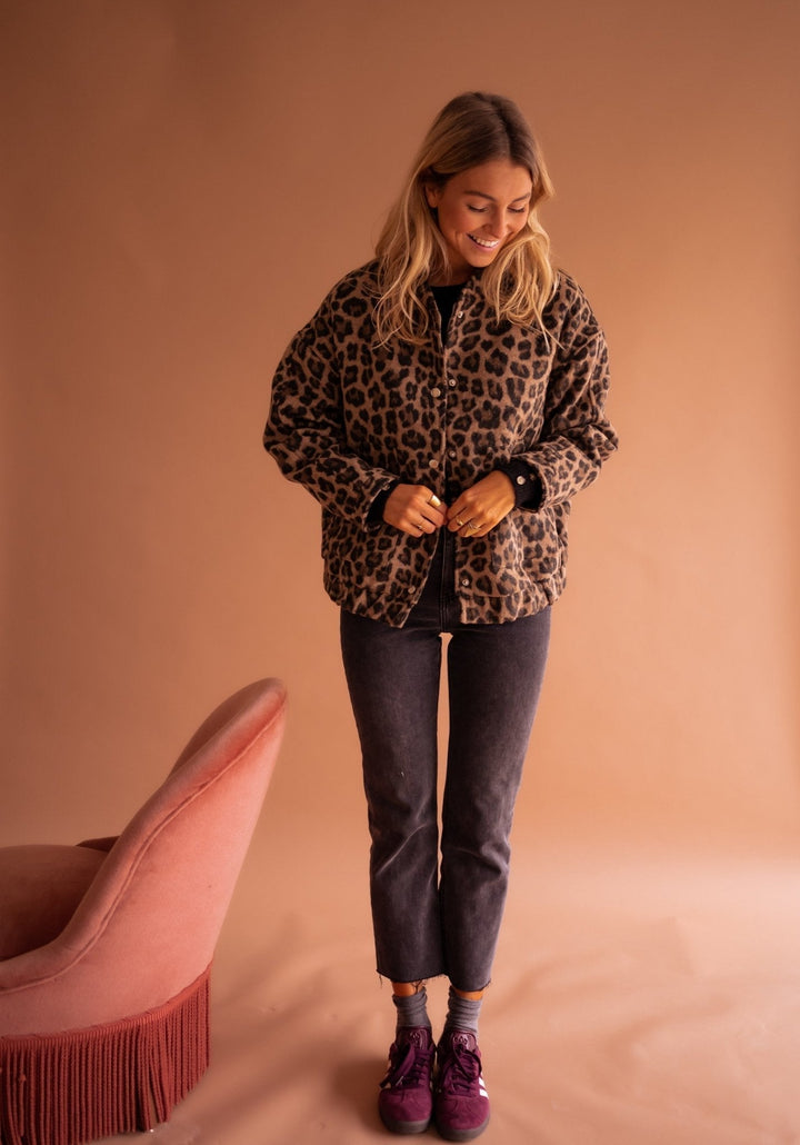 Charlotte | Chic Leopard Jacket